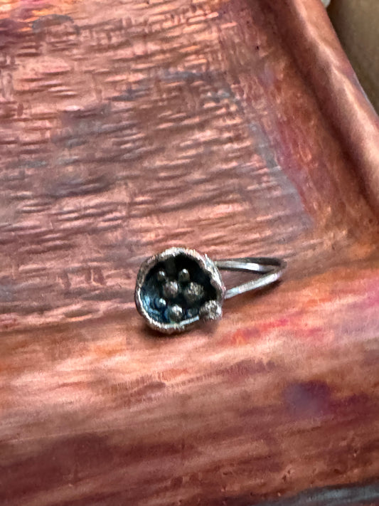 Sterling Silver semi-adjustable Ring with Silver ball Basket