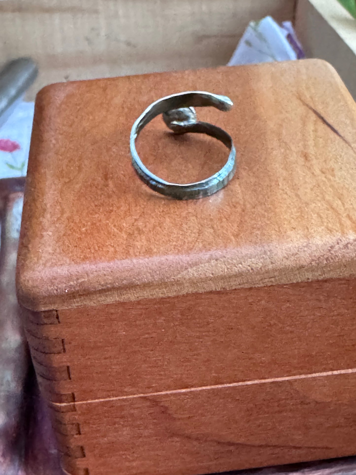 Sterling Silver semi-adjustable cup ring