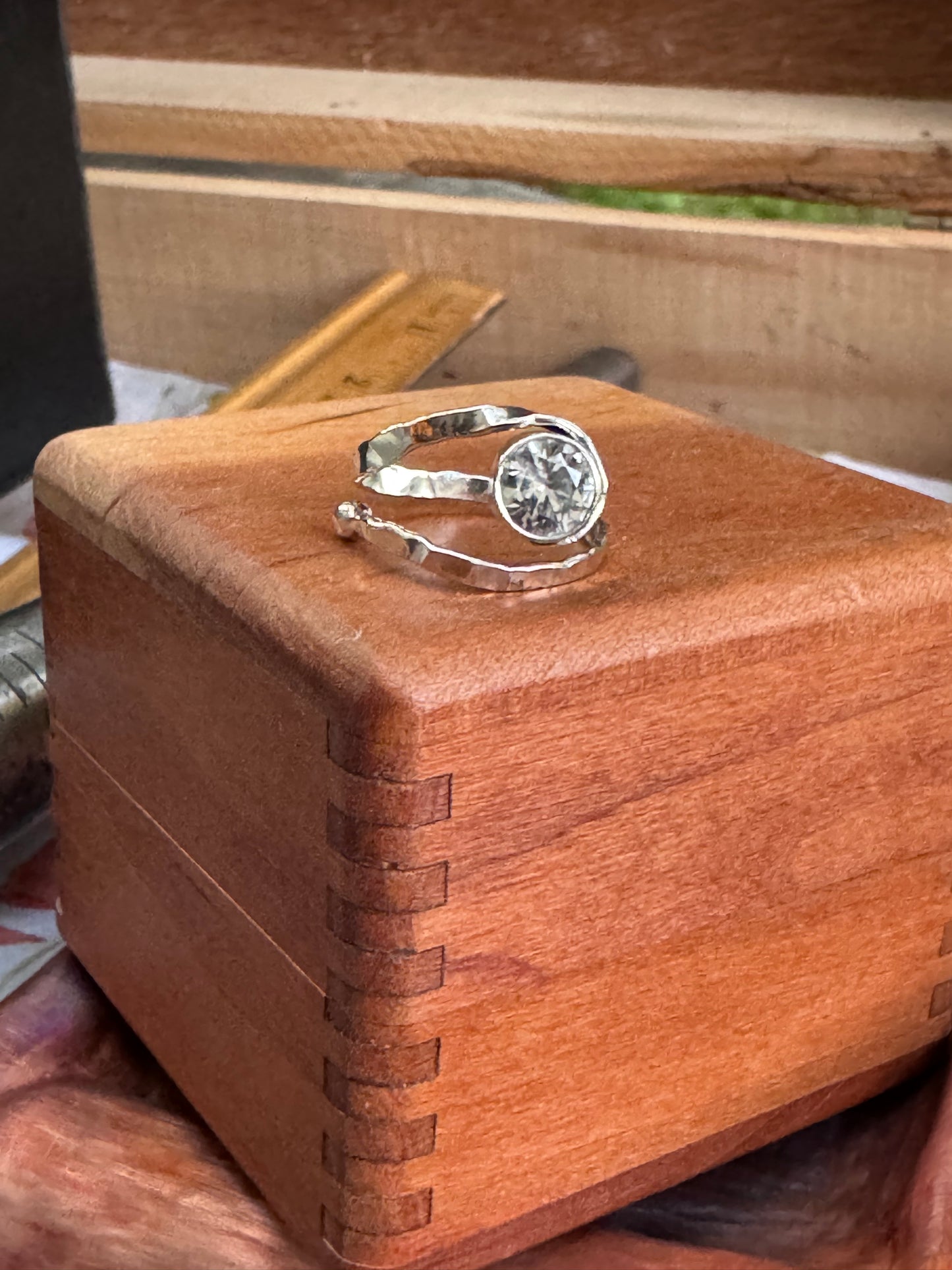 Sterling Silver White Sapphire hammered semi-adjustable Ring 6