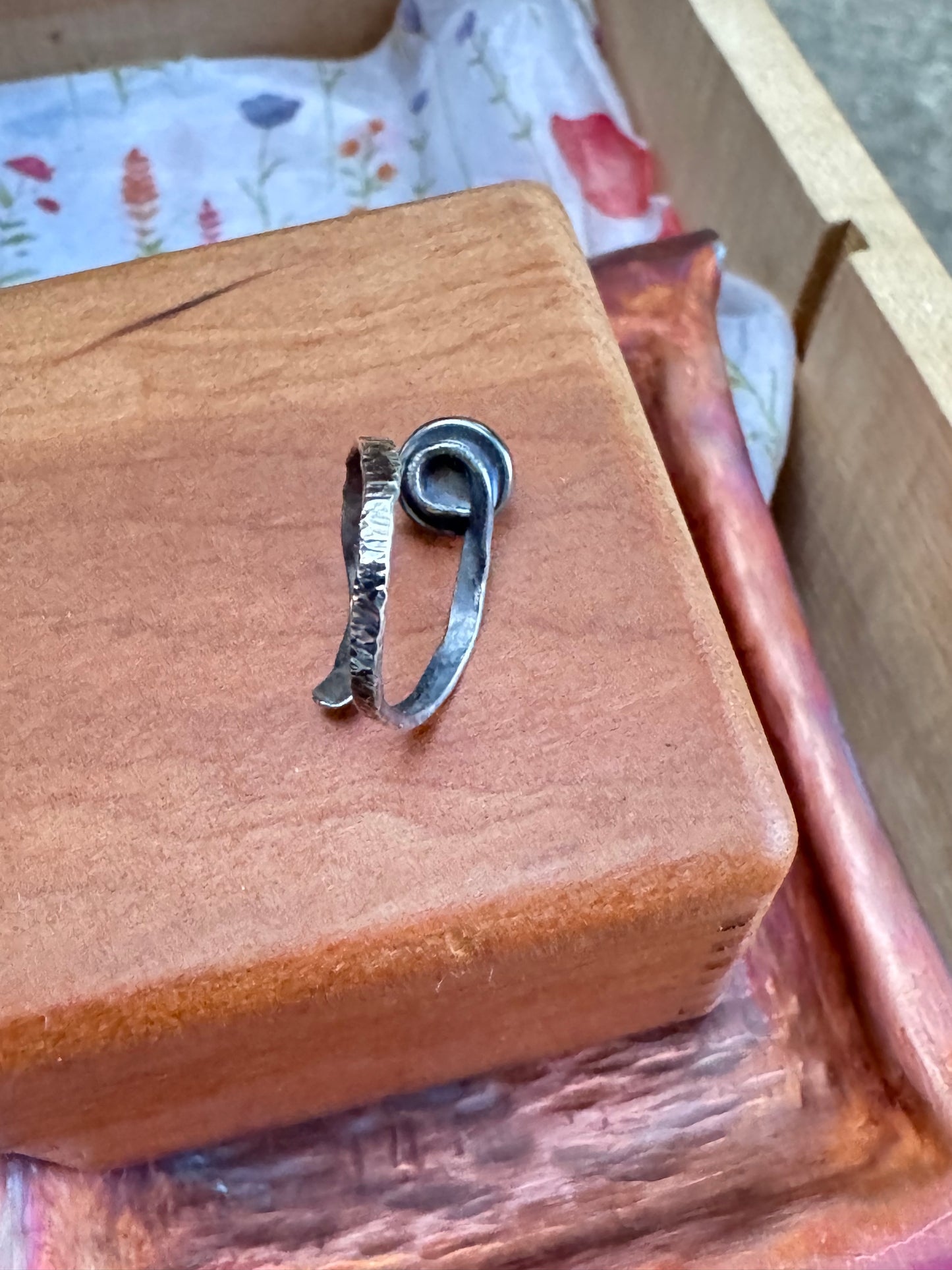 Sterling Silver and Rose Quartz adjustable Ring