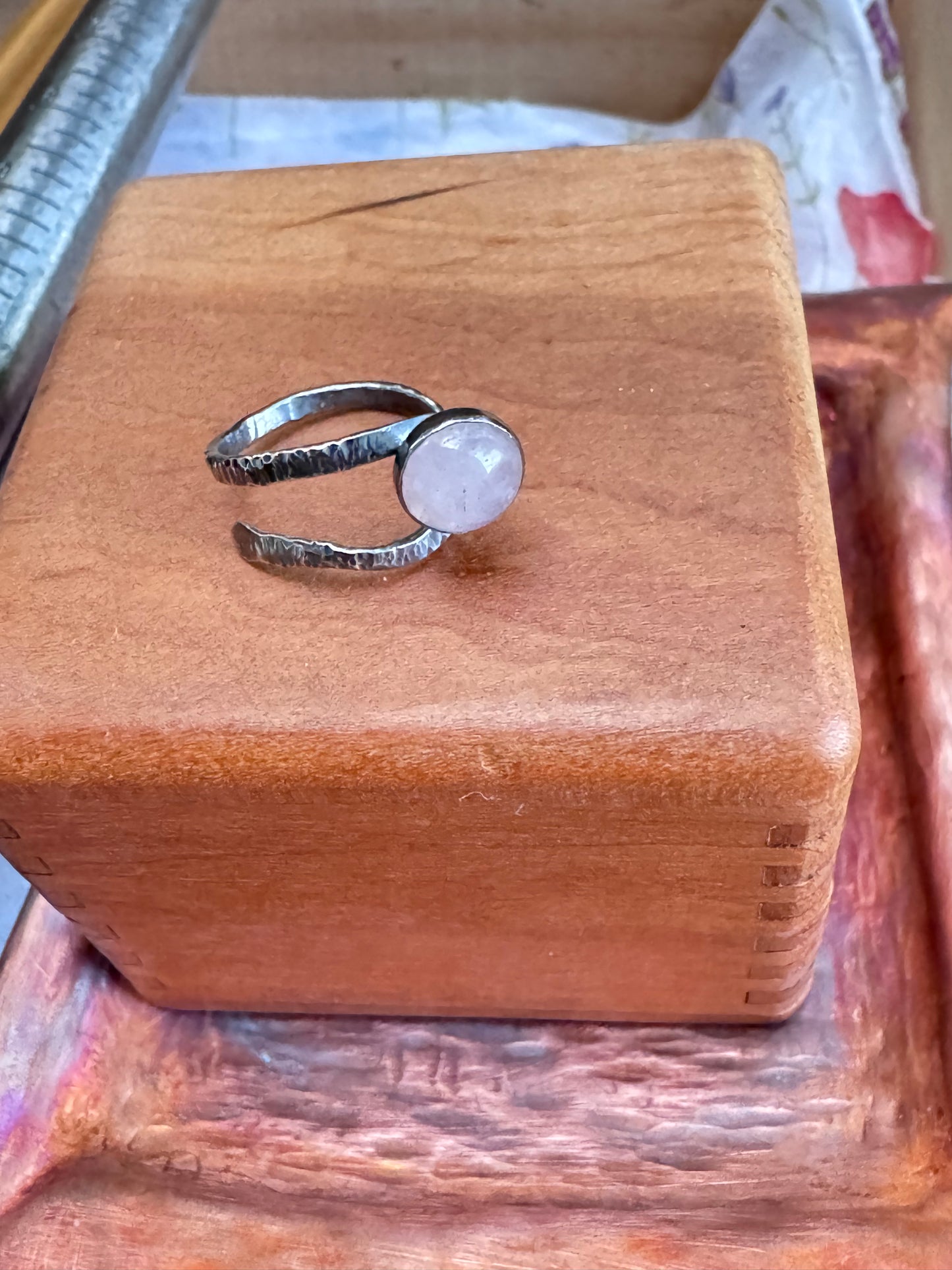 Sterling Silver and Rose Quartz adjustable Ring